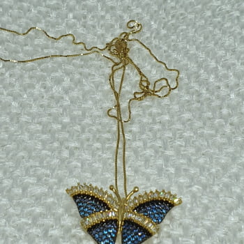 Gargantilha em Ouro 18k750 com pingente borboleta