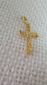 Pingente Cruz Aramado Com Cristo Ouro Amarelo 18k750